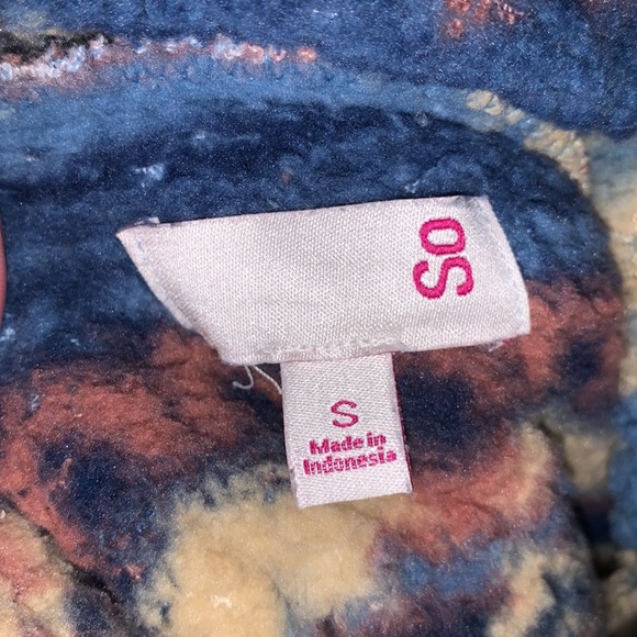 SO tribal native print 1/2 button pullover fleece sweatshirt - Picture 5 of 6